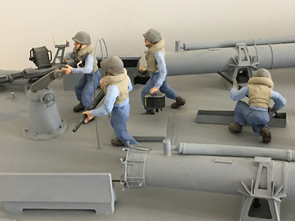 Oerlikon gun crew 